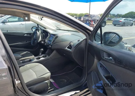 2017 Chevrolet Cruze Lt Auto из США, поврежденный, VIN 1G1BE5SM6H7151556